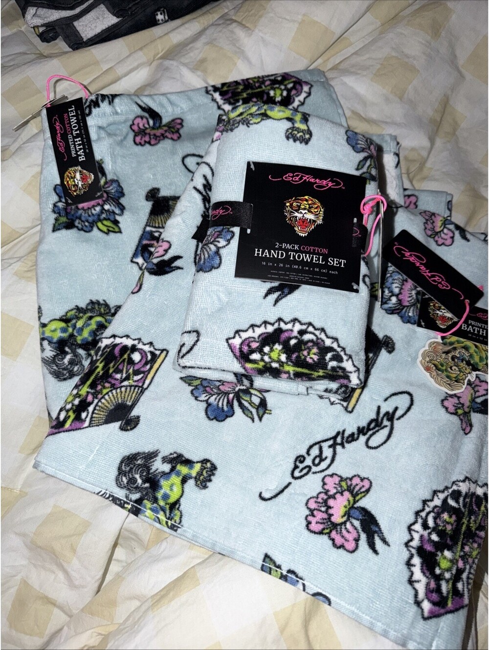 Ed Hardy Bath (2) & Hand Towel (2) Set Blue Flowers Chinese Fans Foo Dog NWT